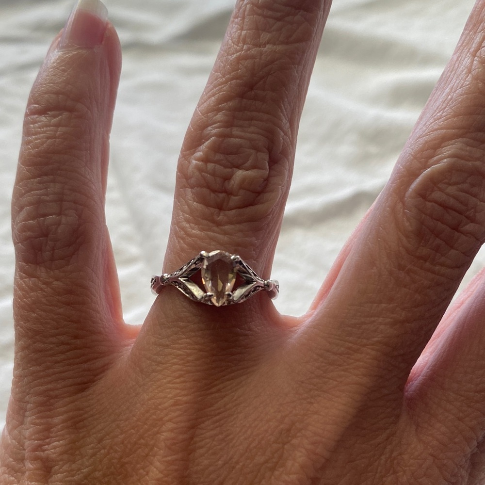Bomb Party Elegant Silver Ring With Pink Stone Size 7